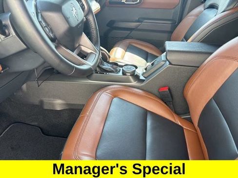 Used 2024 Ford Bronco Outer Banks w/ Sasquatch Package AWD/4WD image 11