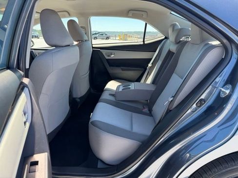 Used 2017 Toyota Corolla LE FWD image 11