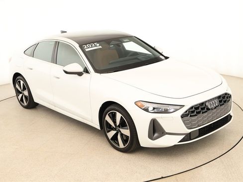 Used 2025 Audi A5 2.0T Prestige w/ 19" Wheel Package image 36