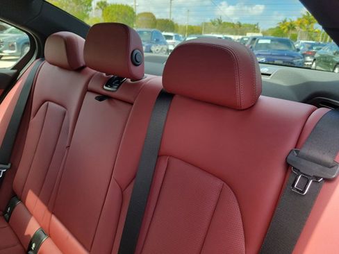 Used 2024 BMW 330i 330i w/ M Sport Package image 25