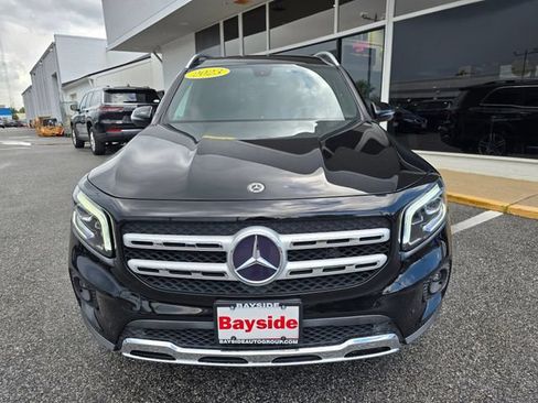 Used 2023 Mercedes-Benz GLB 250 4MATIC image 4
