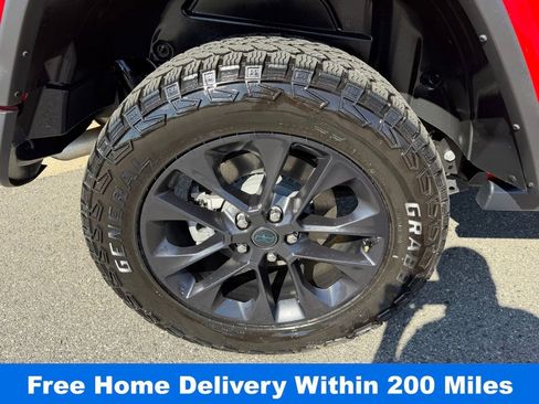 Certified 2025 Jeep Wrangler Unlimited Sahara image 13