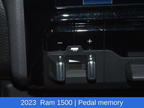 Used 2023 RAM 1500 Laramie AWD/4WD image 23