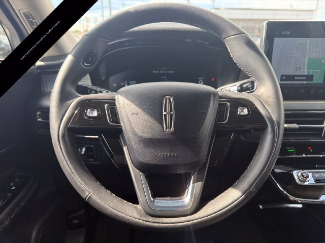 Certified 2024 Lincoln Corsair FWD w/ Equipment Group 101A image 17