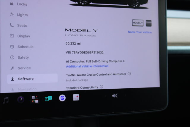 Used 2025 Tesla Model Y Long Range RWD image 16