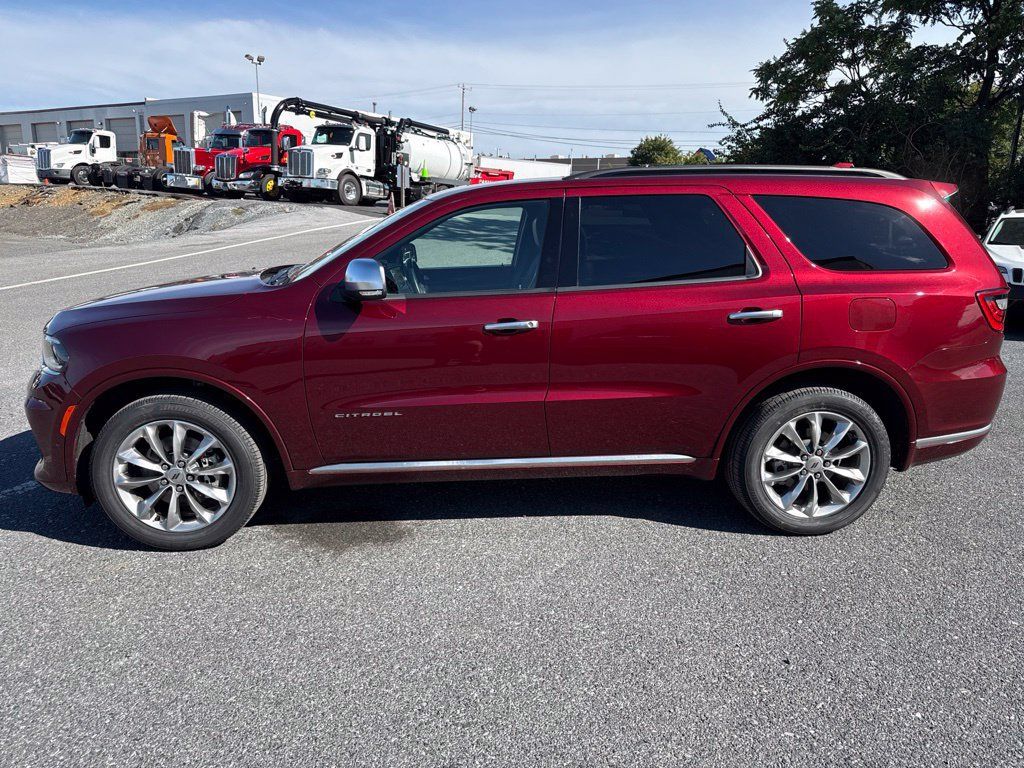 Used 2022 Dodge Durango Citadel AWD/4WD image 2
