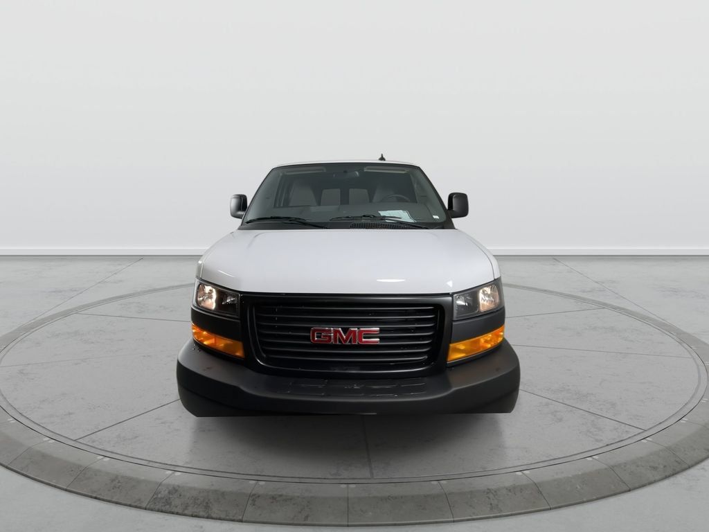 New 2025 GMC Savana 2500 Extended w/ Driver Convenience Package RWD image 3