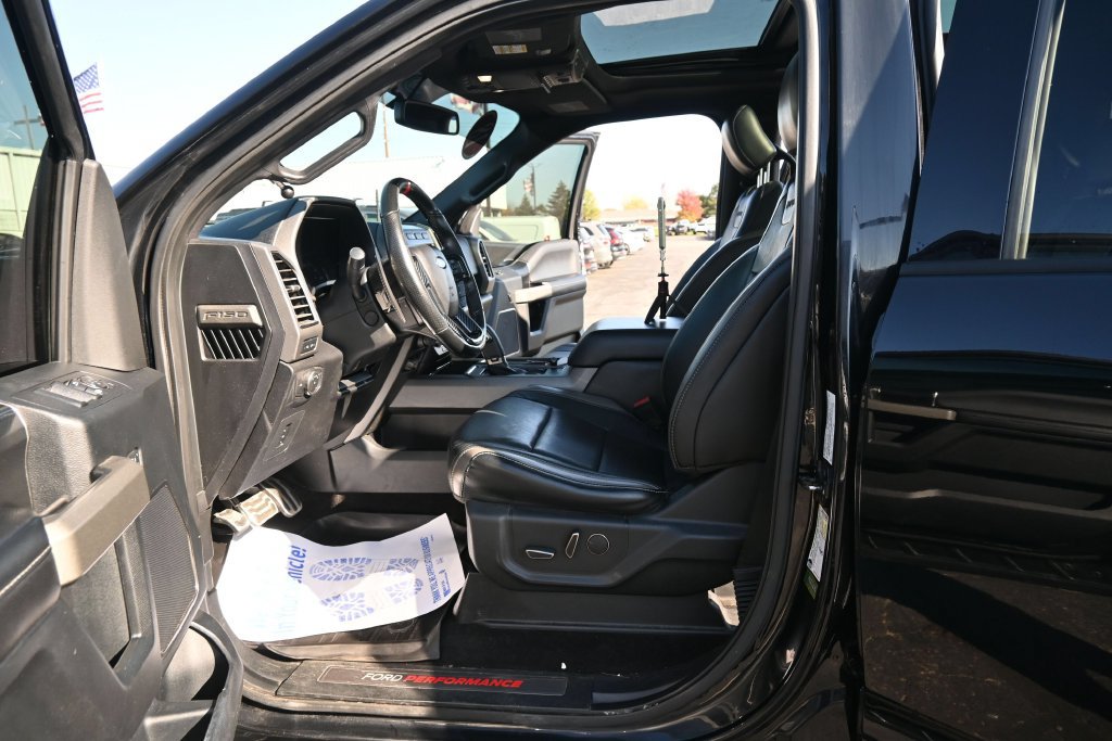 Used 2018 Ford F150 Raptor w/ Equipment Group 802A Luxury AWD/4WD image 32