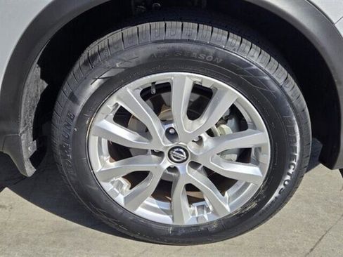 Used 2021 Nissan Rogue Sport S image 8