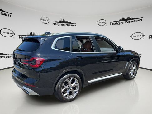 Used 2022 BMW X3 xDrive30i w/ Premium Package Essential AWD/4WD image 7