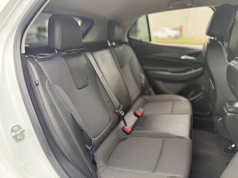 Used 2024 Buick Encore GX Preferred FWD image 30