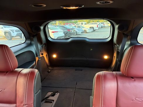 Used 2018 Dodge Durango SRT w/ SRT Interior Appearance Group AWD/4WD image 11