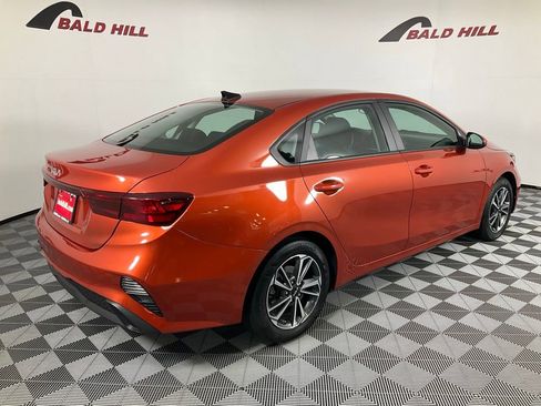 Used 2023 Kia Forte LXS image 6