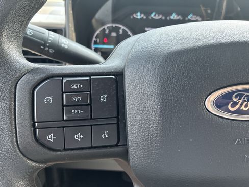 Used 2025 Ford F250 XLT AWD/4WD image 24