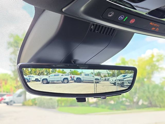 New 2026 GMC Yukon Denali w/ Denali Reserve Package RWD image 33