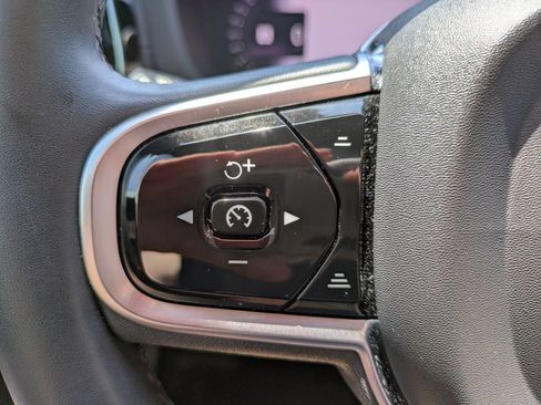 Certified 2024 Volvo XC60 B5 Ultimate w/ Protection Package Premier AWD/4WD image 26
