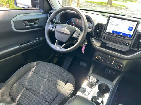 Used 2021 Ford Bronco Sport AWD/4WD image 10