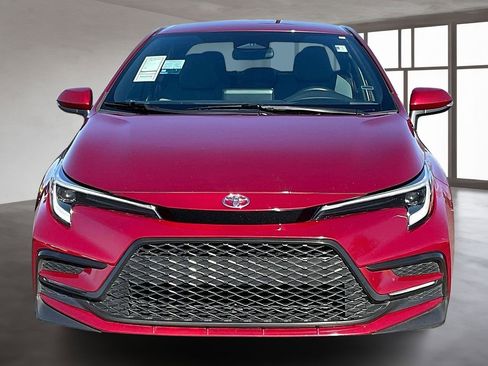 Used 2024 Toyota Corolla SE image 2