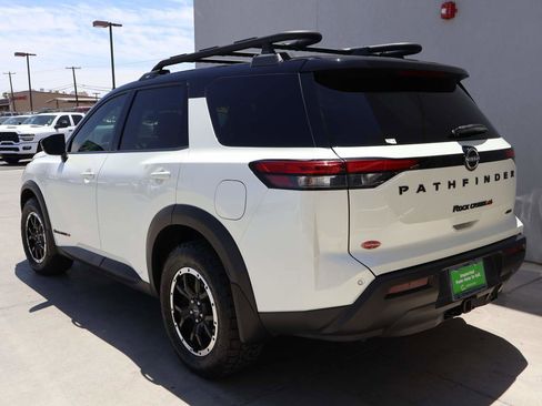 Used 2023 Nissan Pathfinder Rock Creek AWD/4WD image 3