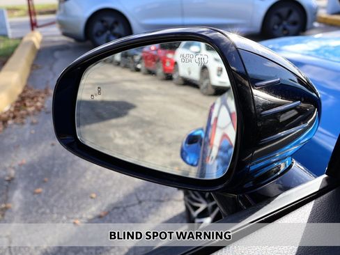 Used 2023 Kia Stinger GT2 image 6