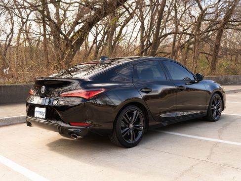 Used 2023 Acura Integra A-Spec image 9