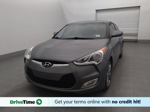 Used 2016 Hyundai Veloster w/ Option Group 03 FWD image 1