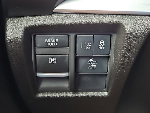 Used 2020 Acura MDX FWD image 24