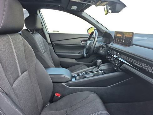 Used 2024 Honda Accord Sport image 17