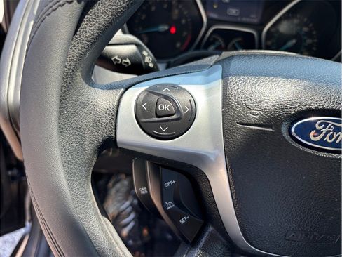 Used 2014 Ford Focus SE FWD image 19