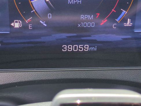 Certified 2024 Chevrolet Traverse RS AWD/4WD image 12