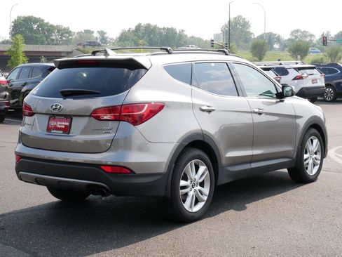 Used 2013 Hyundai Santa Fe Sport 2.0T AWD/4WD image 7
