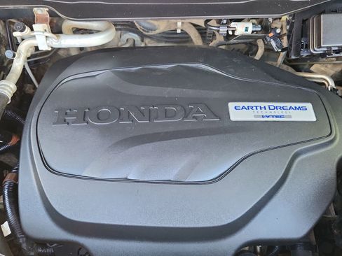 Used 2017 Honda Pilot Elite image 19