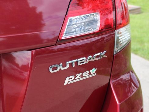 Used 2014 Subaru Outback 2.5i AWD/4WD image 40