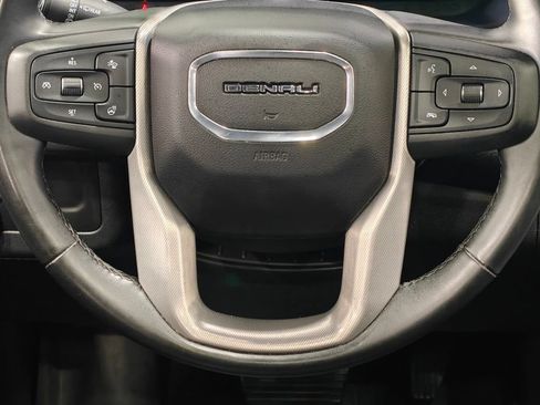 Used 2023 GMC Yukon XL Denali AWD/4WD image 5