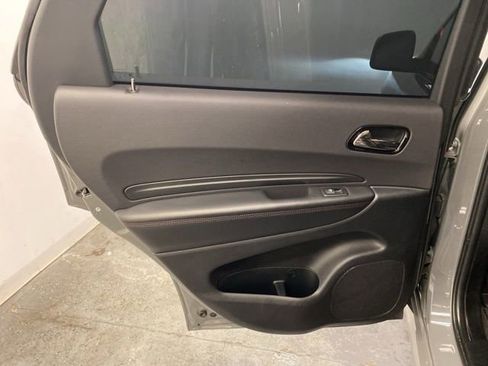 Used 2022 Dodge Durango R/T w/ Trailer Tow Group IV image 26