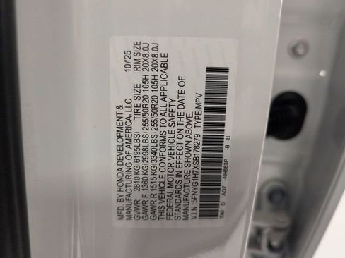 New 2025 Honda Pilot Touring image 38