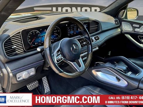 Used 2021 Mercedes-Benz GLS 580 4MATIC image 17