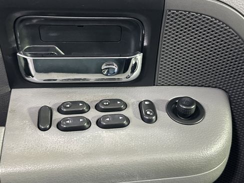Used 2008 Ford F150 XLT image 16