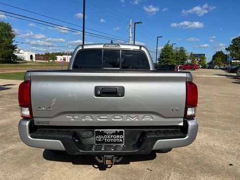 Used 2019 Toyota Tacoma SR image 31