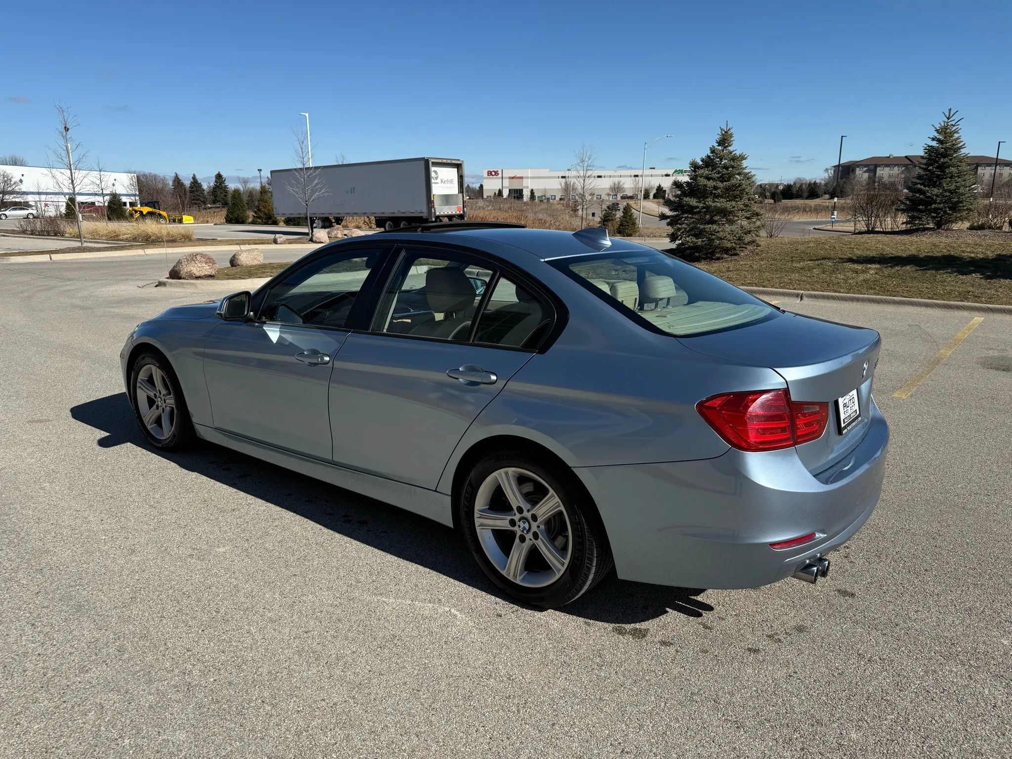 Used 2014 BMW 328i Sedan RWD image 3