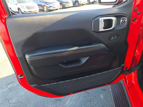 Used 2024 Jeep Wrangler Sahara w/ Technology Group image 23