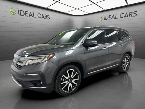 Used 2019 Honda Pilot Touring image 1