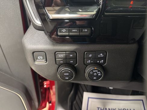 New 2025 Chevrolet Silverado 1500 LTZ w/ LTZ Premium Package AWD/4WD image 20