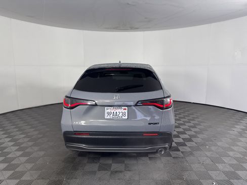 Certified 2025 Honda HR-V Sport image 5