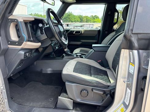 Used 2022 Ford Bronco Wildtrak AWD/4WD image 12