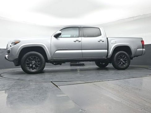 Certified 2023 Toyota Tacoma SR5 image 31