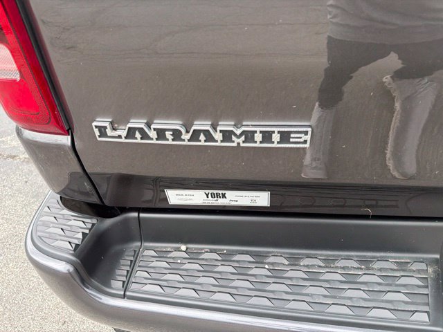 Used 2023 RAM 1500 Laramie AWD/4WD image 6