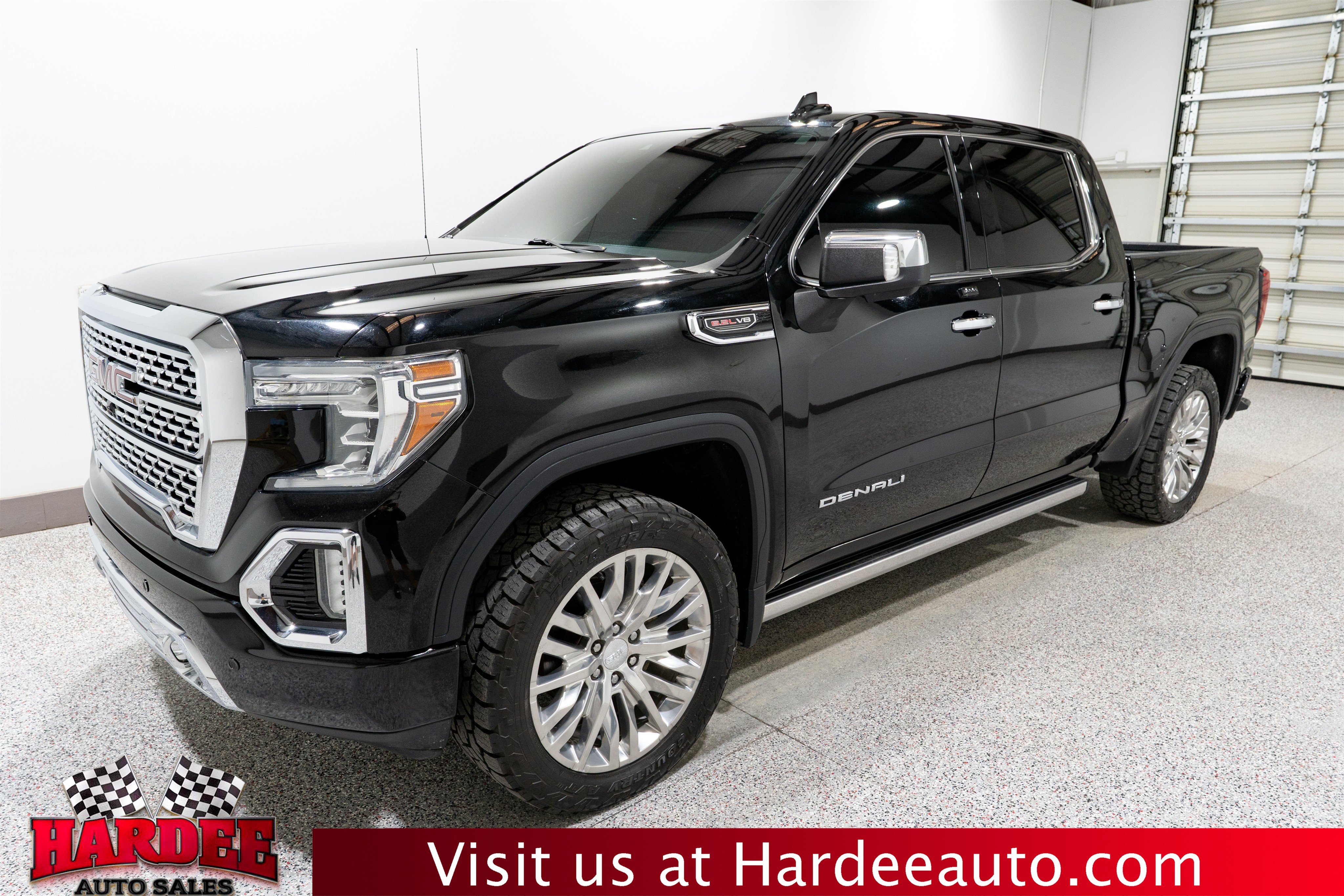 Used 2019 GMC Sierra 1500 Denali w/ Denali Ultimate Package AWD/4WD image 2