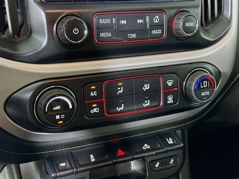 Used 2016 GMC Canyon SLT w/ Driver Alert Package image 23