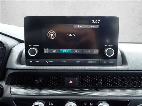 Used 2024 Honda CR-V LX image 16